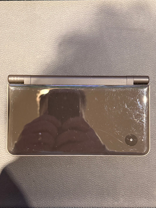 Nintendo DSi XL Bronze